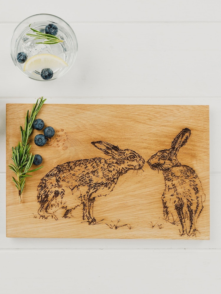 Selbrae House Natural Kissing Hare Serving Board - Image 1 of 2