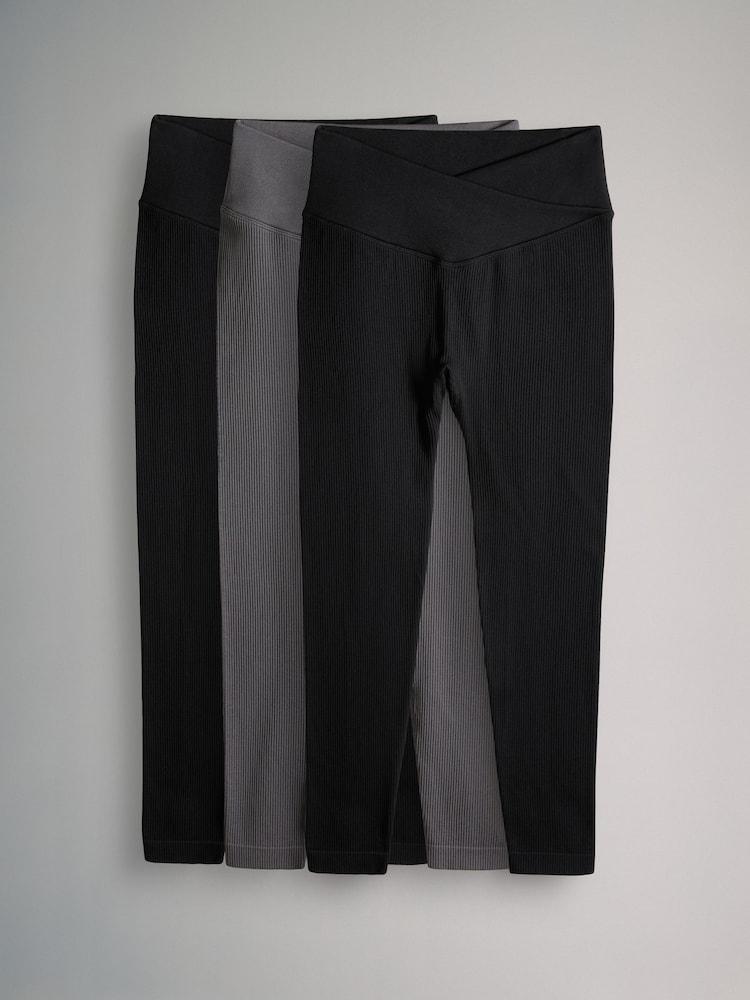 The Set Black/Black/Charcoal 3 Pack Ribbed Seamless Leggings - Image 3 of 5