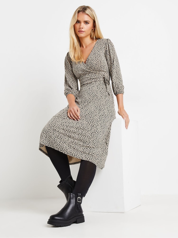M&Co Natural Petite 3/4 Sleeve Dress - Image 2 of 5