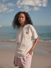 بيج فاتح - Offical Snoopy License Strawberry Back Graphic Short Sleeve Crew Neck 100% Cotton T-Shirt - صورة 3 من 9