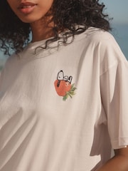 بيج فاتح - Offical Snoopy License Strawberry Back Graphic Short Sleeve Crew Neck 100% Cotton T-Shirt - صورة 5 من 9