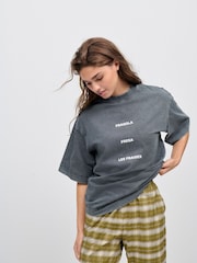 Gris antracita - Oversized Washed Strawberry Graphic Short Sleeve Crew Neck 100% Cotton T-Shirt - Imagen 4 de 8