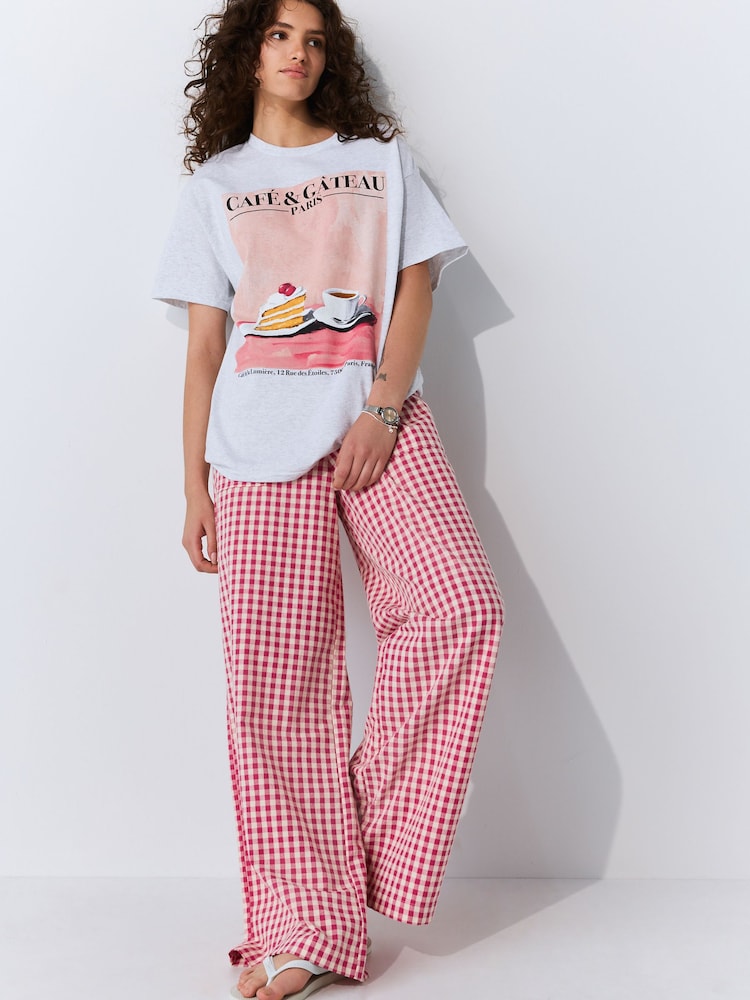 Grey Cake Scene Relaxed Fit Front Graphic Print Short Sleeve Crew Neck T-Shirt - Image 2 of 8