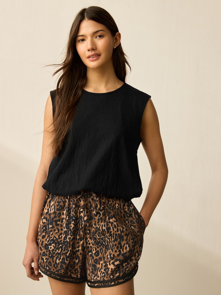 Black Slub Bubble Hem Sleeveless Tank Top - Image 1 of 7 Black Slub Bubble Hem Sleeveless Tank Top - Image 1 of 7