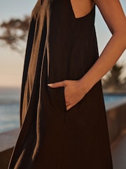 Black Halterneck Maxi Dress With Linen - Image 4 of 9