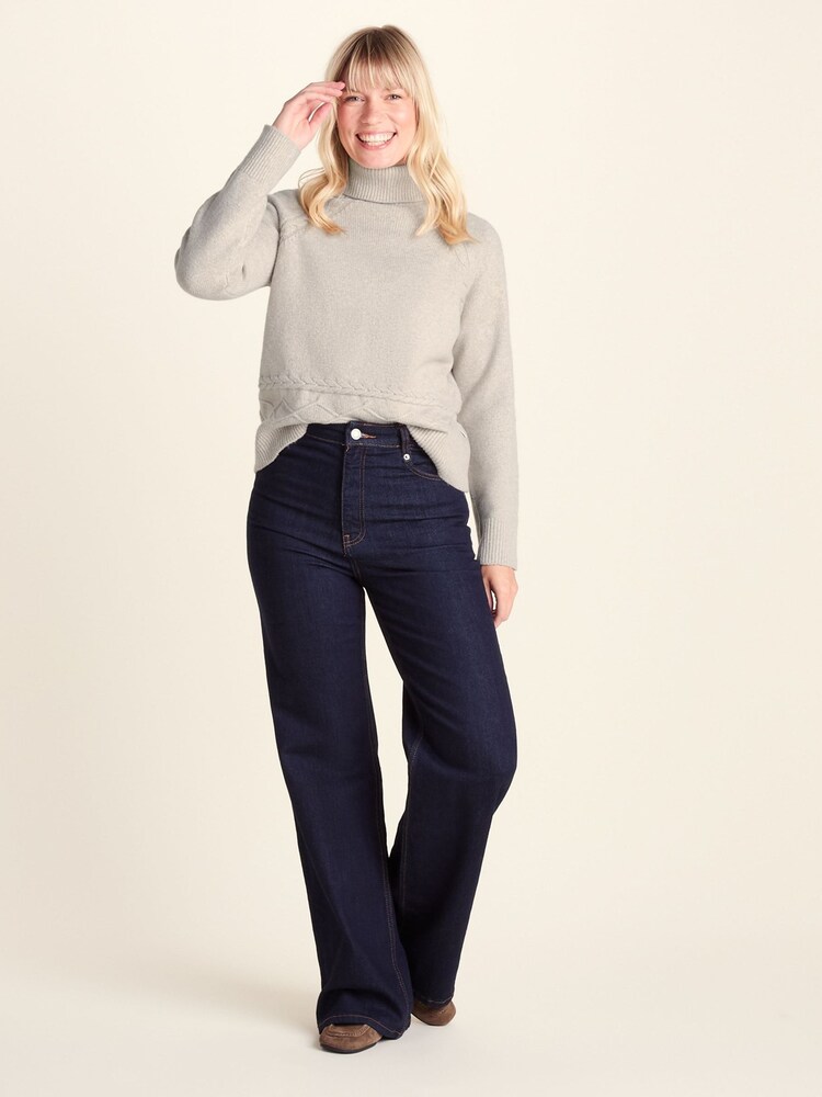 Tog 24 Serena Cable Knit Roll Neck Jumper - Larawan 2 ng 7