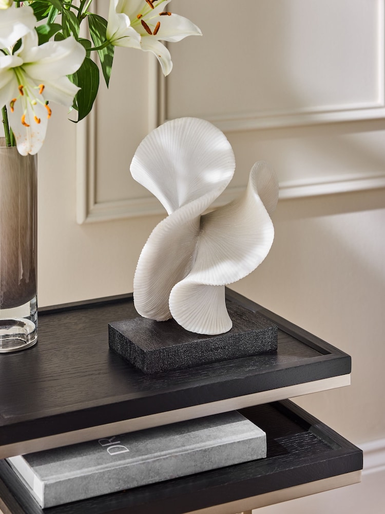 Sosandar White Ornament - Image 1 of 7