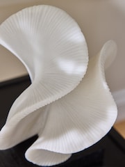 Sosandar White Ornament - Image 3 of 7