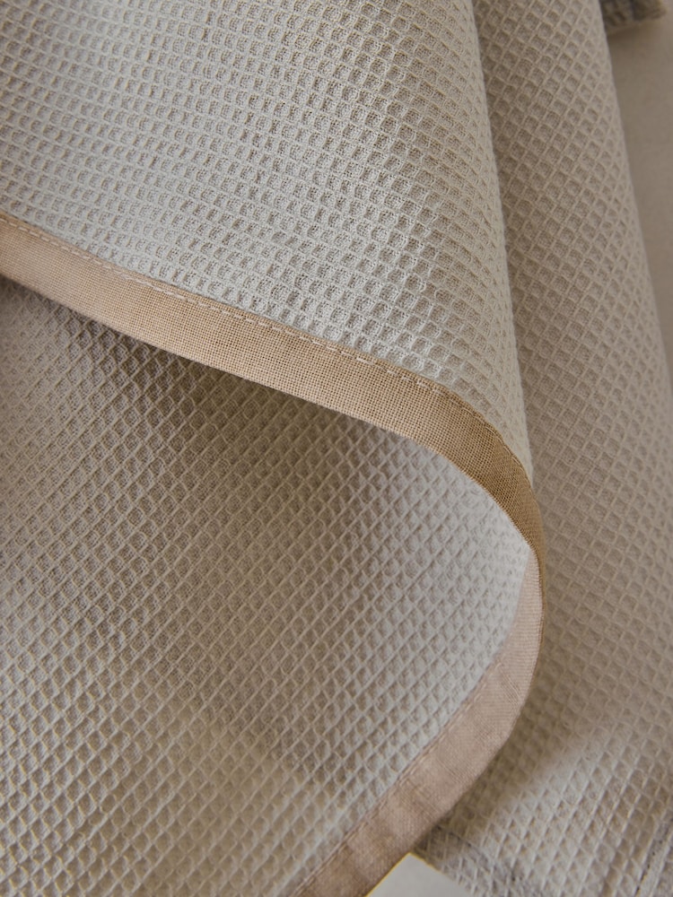 Lipsy Set of 3 Cream Mauve Tea Towels - Image 2 of 3