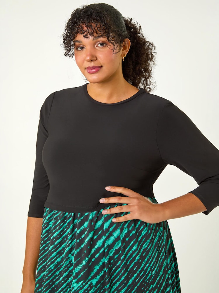 Roman Green Curve Constrast Skirt Stretch Dress - Image 4 of 4 Roman Green Curve Constrast Skirt Stretch Dress - Image 4 of 4