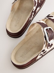 Couro estampado de vaca animal - Sandálias de palmilha de alça dupla Forever Comfort® Premium - Imagem 10 de 10