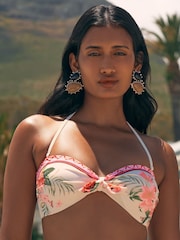Love & Roses Bedrucktes Bandeau-Bikinioberteil - Image 1 of 4