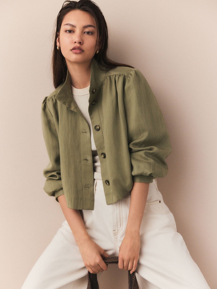 Khakigrün - Funnel Neck Utility Bomber Jacket - Bild 1 von 8 Khakigrün - Funnel Neck Utility Bomber Jacket - Bild 1 von 8