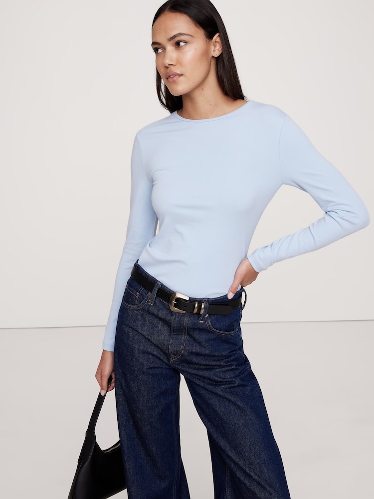 Azul - Top de cuello redondo y manga larga Refined de Banana Republic - Imagen 1 de 1 Azul - Top de cuello redondo y manga larga Refined de Banana Republic - Imagen 1 de 1