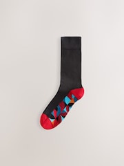 Bright Red/Green Geo 7 Pack Mens Cotton Rich Black Socks - Image 10 of 10