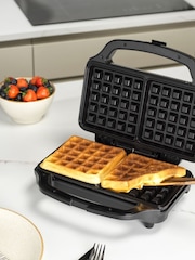 Salter Black Kuro Waffle Maker - Image 5 of 5