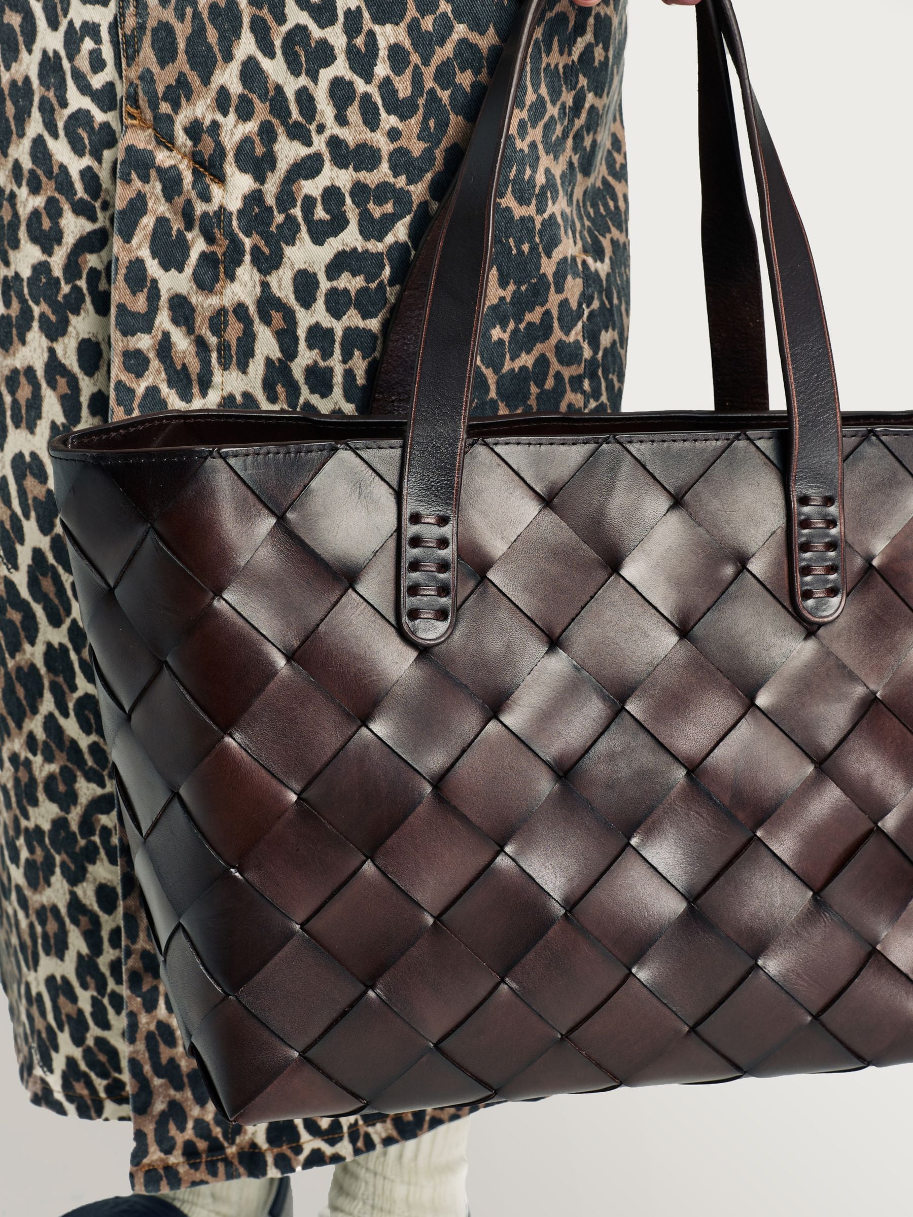 Buy Dragon Diffusion Cross-Over Bag з сайту Next Ukraine