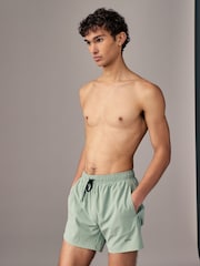 Зеленый - BOSS Tio Logo Quick Dry Swim Shorts - Изображение 1 из 4