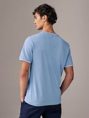 Tummansininen - BOSS Taul Raita Cotton Pique T-paita - Kuva 2 / 4