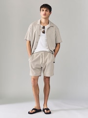 Neutral Textured Geometric Pattern Jersey Shorts - Image 2 of 9