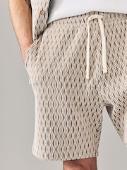 Neutral Textured Geometric Pattern Jersey Shorts - Image 4 of 9