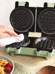 Giles & Posner Green Double Waffle Maker - Image 6 of 6