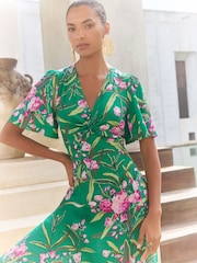 V&A I Love & Roses Green Floral Twist Front V-Neck Short Sleeve Midi Dress - Image 4 of 5