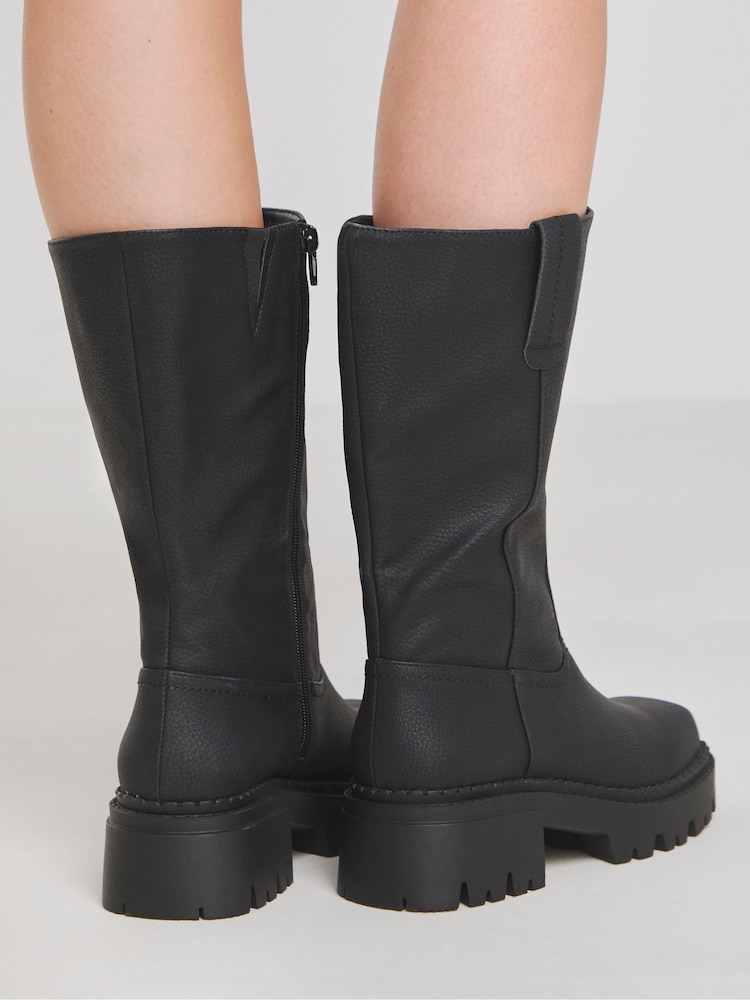 Simply Be Black Wide Fit Chunky Biker Boots in Wide Fit Curvy Calf - Image 2 of 4