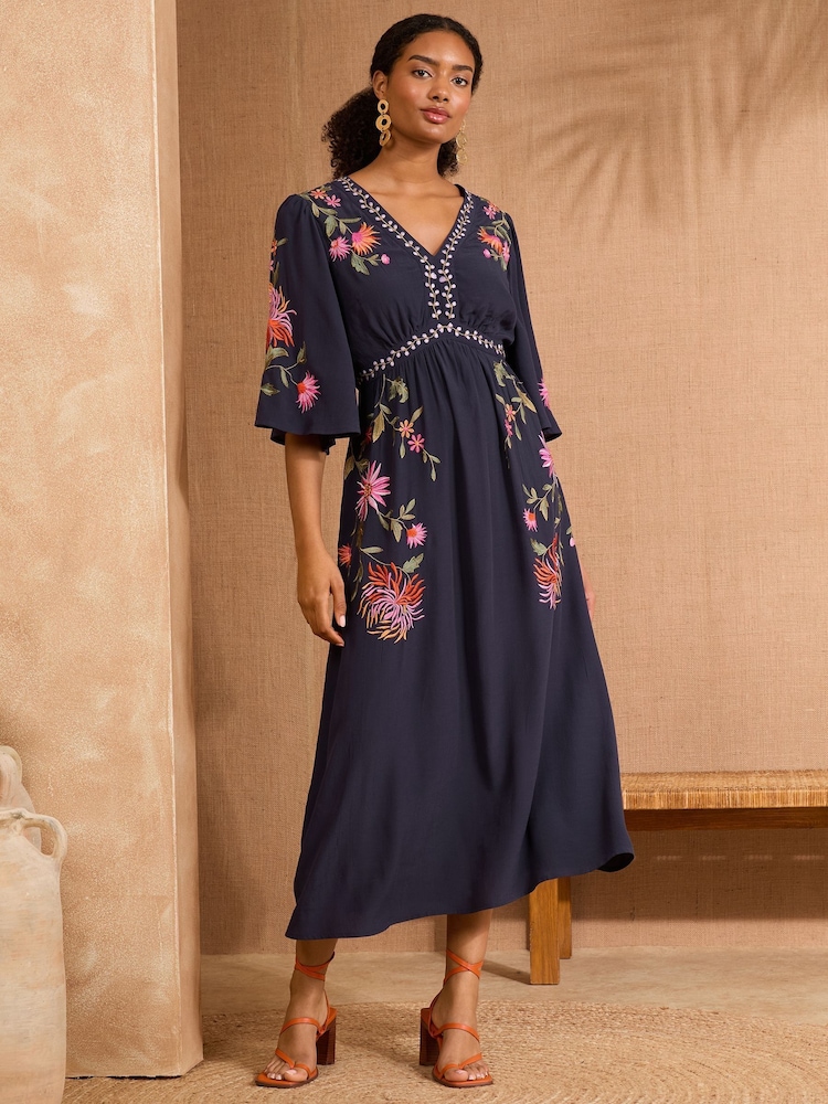 V&A I Love & Roses Navy Floral Embroidered V-Neck Angel Sleeve Midi Dress - Image 4 of 4