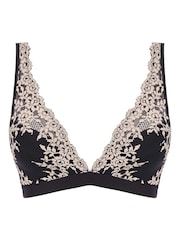 Wacoal Embrace Lace Soft Cup Bra - Image 3 of 3