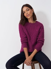 Rosa - Suéter de punto trenzado con hilo retorcido en azul de Crew Clothing Company - Imagen 1 de 6