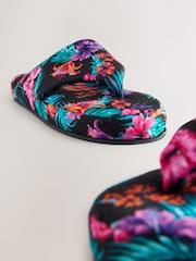 Bath & Body Works Black/Pink Hibiscus Thong Slippers - Image 4 of 5