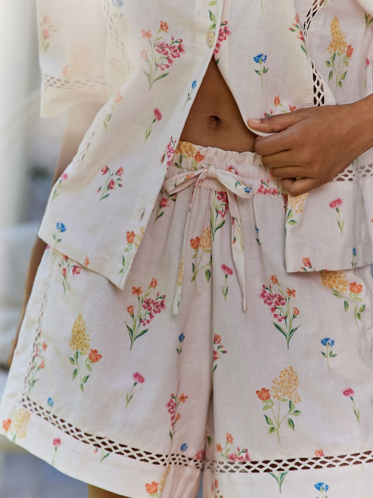 Laura Ashley Button Through Short Sleeve Pyjamas - صورة 4 من 4