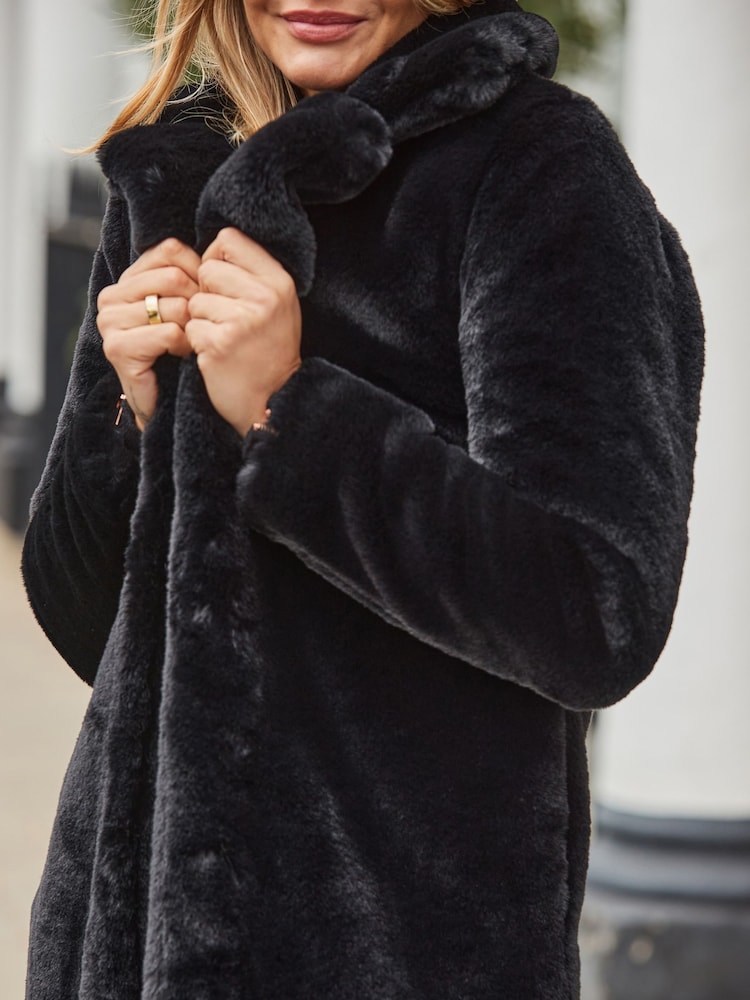 Sosandar Black Faux Fur Longline Coat - Image 5 of 5