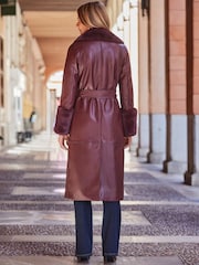 Sosandar Red Leather Coat With Faux Fur Trim - Image 4 of 5