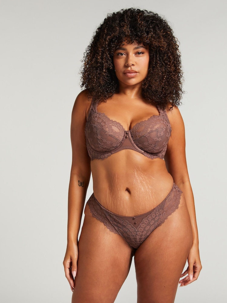 Hunkemöller Daisy Brazilian 100% Cotton Knickers - Image 1 of 5 Hunkemöller Daisy Brazilian 100% Cotton Knickers - Image 1 of 5