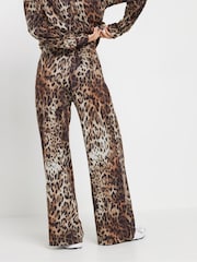 PixieGirl Petite Brown Leopard Print Soft Touch Wide Leg Trousers - Image 3 of 5
