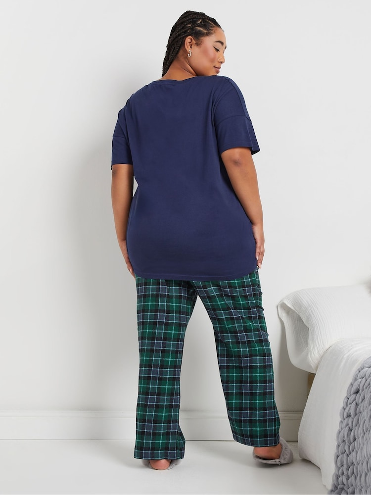 Yours Curve Pyjama-Set aus gewebtem Jersey mit kurzen Ärmeln, kariert, 100 % Baumwolle - Bild 2 von 4 Yours Curve Pyjama-Set aus gewebtem Jersey mit kurzen Ärmeln, kariert, 100 % Baumwolle - Bild 2 von 4
