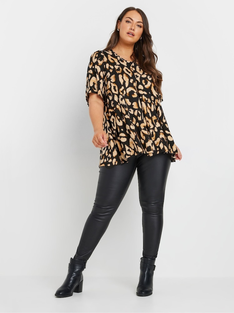 Yours Curve Black Pleated Front Swing Top - Image 2 of 5