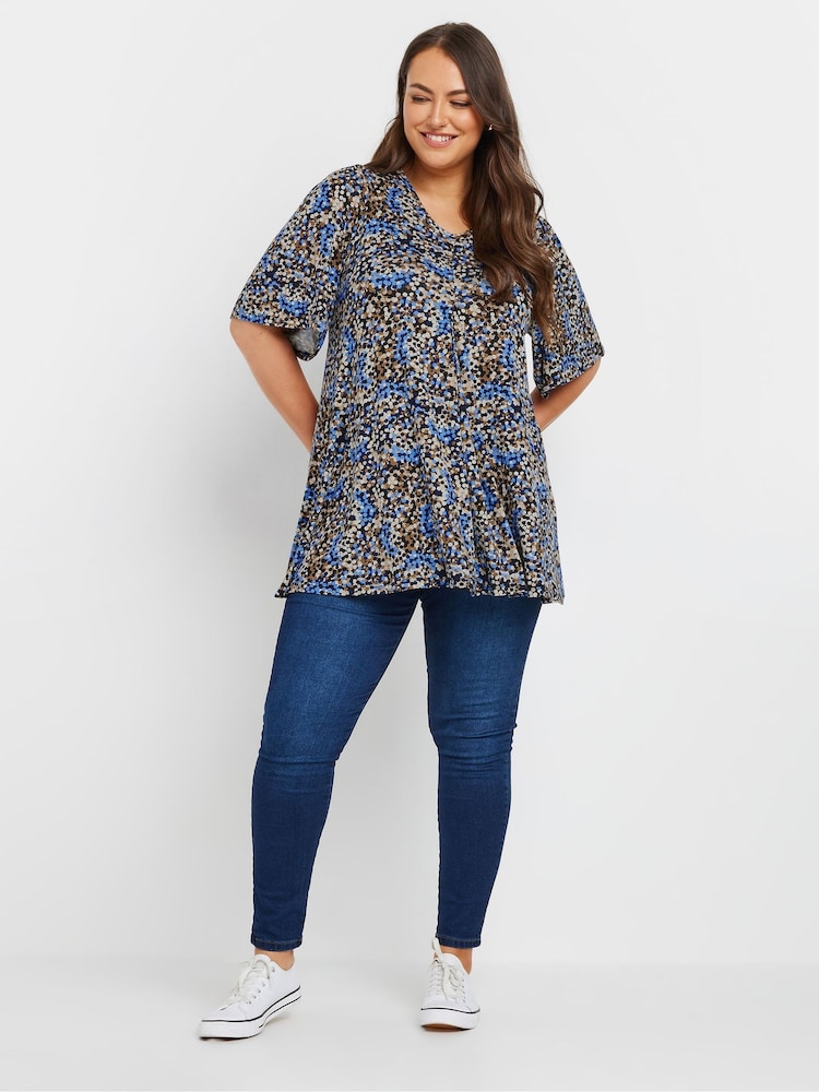 Yours Curve Blue Pleated Front Swing Top - Image 2 of 5