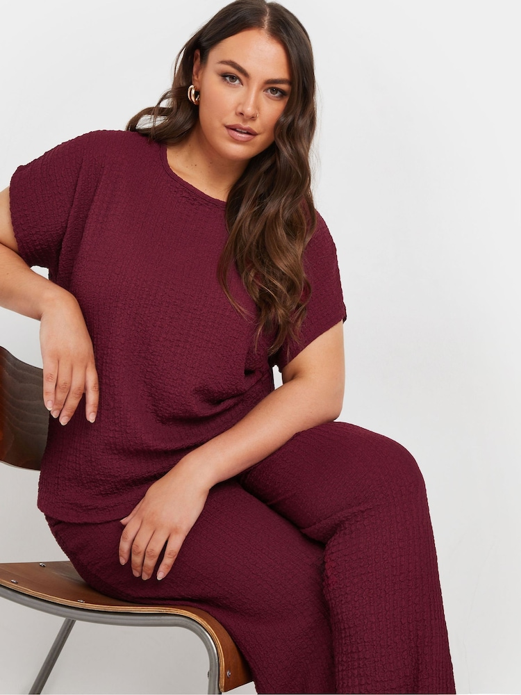Yours Curve Red Limited Bubble Tex Top - Image 1 of 5