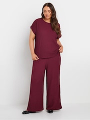 Yours Curve Red Limited Bubble Tex Top - Image 2 of 5