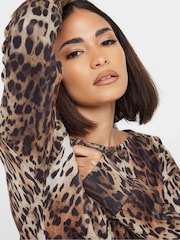 PixieGirl Petite Brown Soft Touch V-Neck Jumper - Image 4 of 5