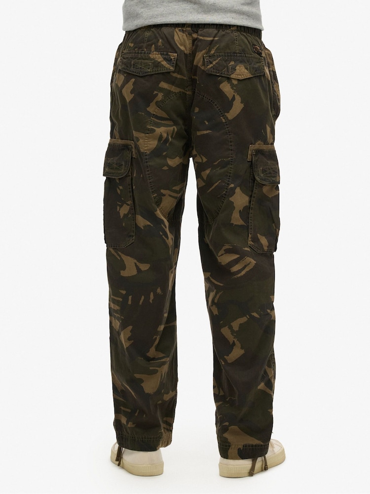 Superdry Green Baggy Parachute Joggers - Image 2 of 4