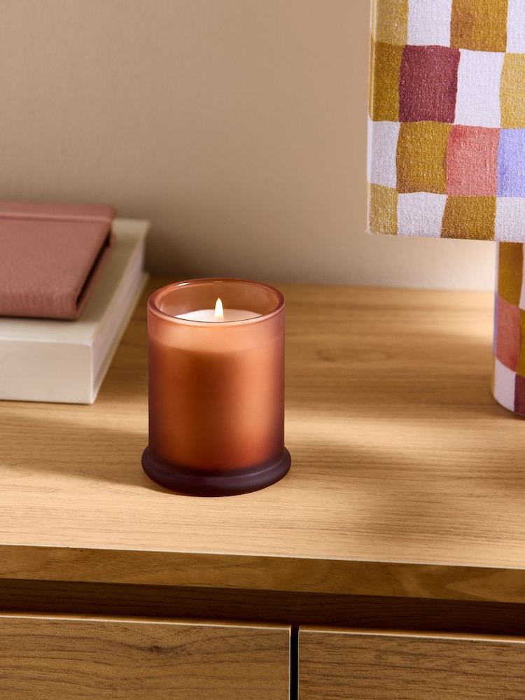 MADE.COM Vetiver and Cedarwood Fragranced Candle - Image 2 of 5