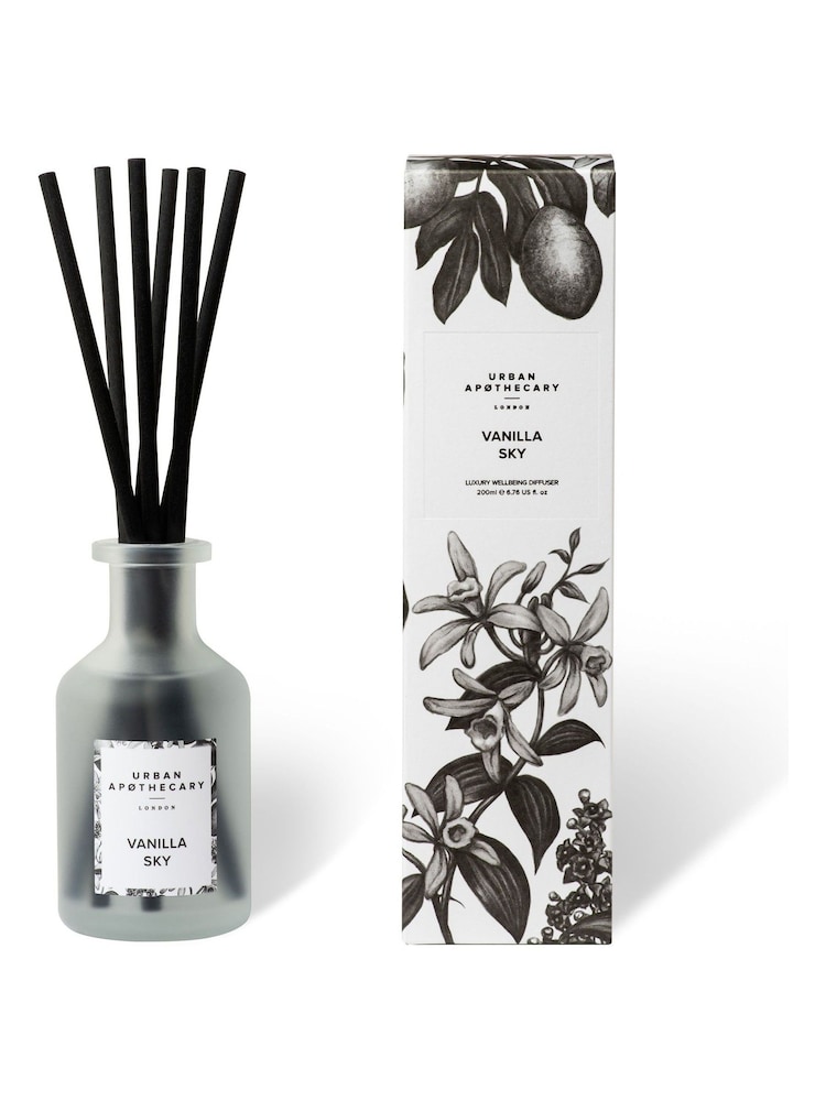 Urban Apothecary Vanilla Sky Luxury Diffuser 200ml - Image 2 of 3