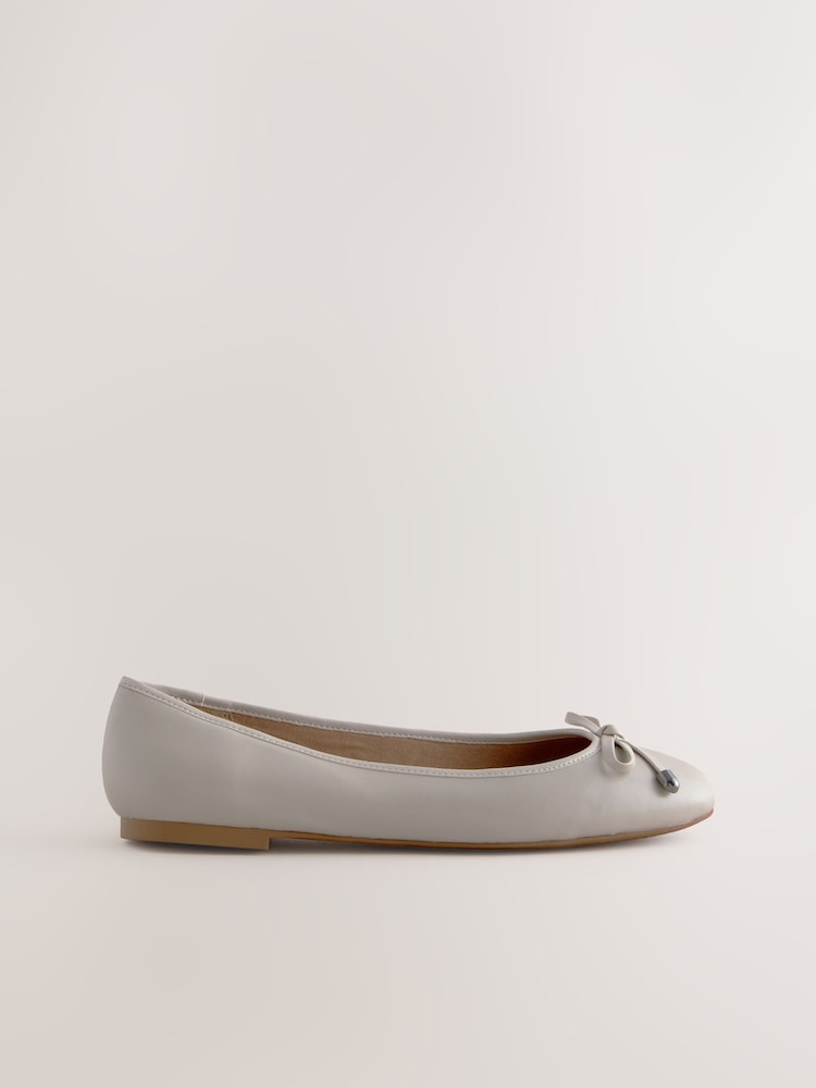Bone Forever Comfort® Round Toe Leather Ballerina Shoes - Image 5 of 7