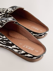 Zebra - Usnjeni natikači s kovinskim detajlom Forever Comfort® - Slika 5 iz 5