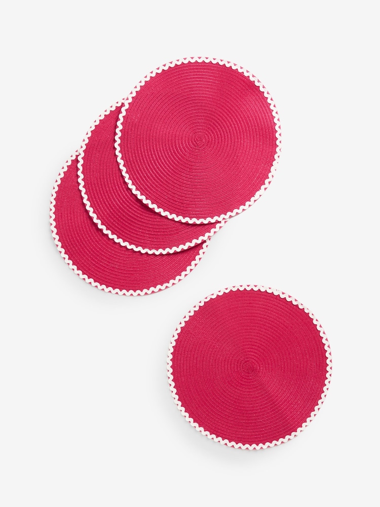 Set of 4 Red Wiggle Trim Placemats - Image 3 of 3