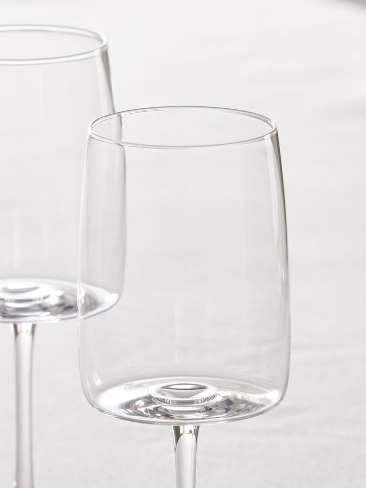 Clear Angular Set of 4 Red Wine Glasses - Image 3 of 3 Clear Angular Set of 4 Red Wine Glasses - Image 3 of 3